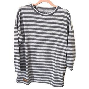 NWT Simply Southern Striped Polyester Shirt Gray Size Small‎
